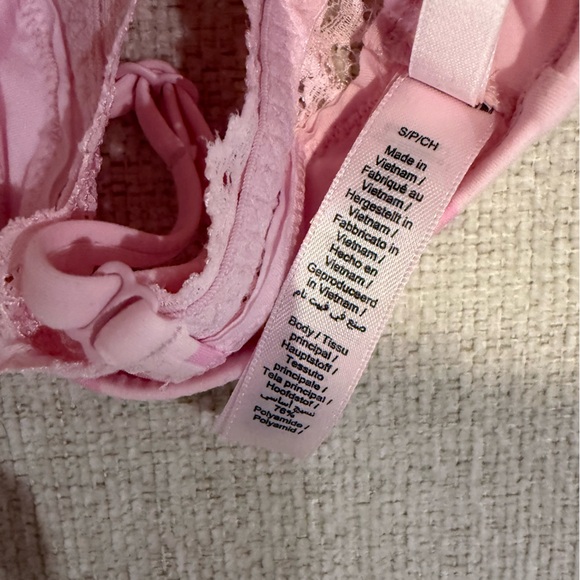 SKIMS Fits Everybody Lace Scoop Bralette - Picture 3 of 3